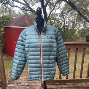 Patagonia Women’s Puffer Jacket size XL